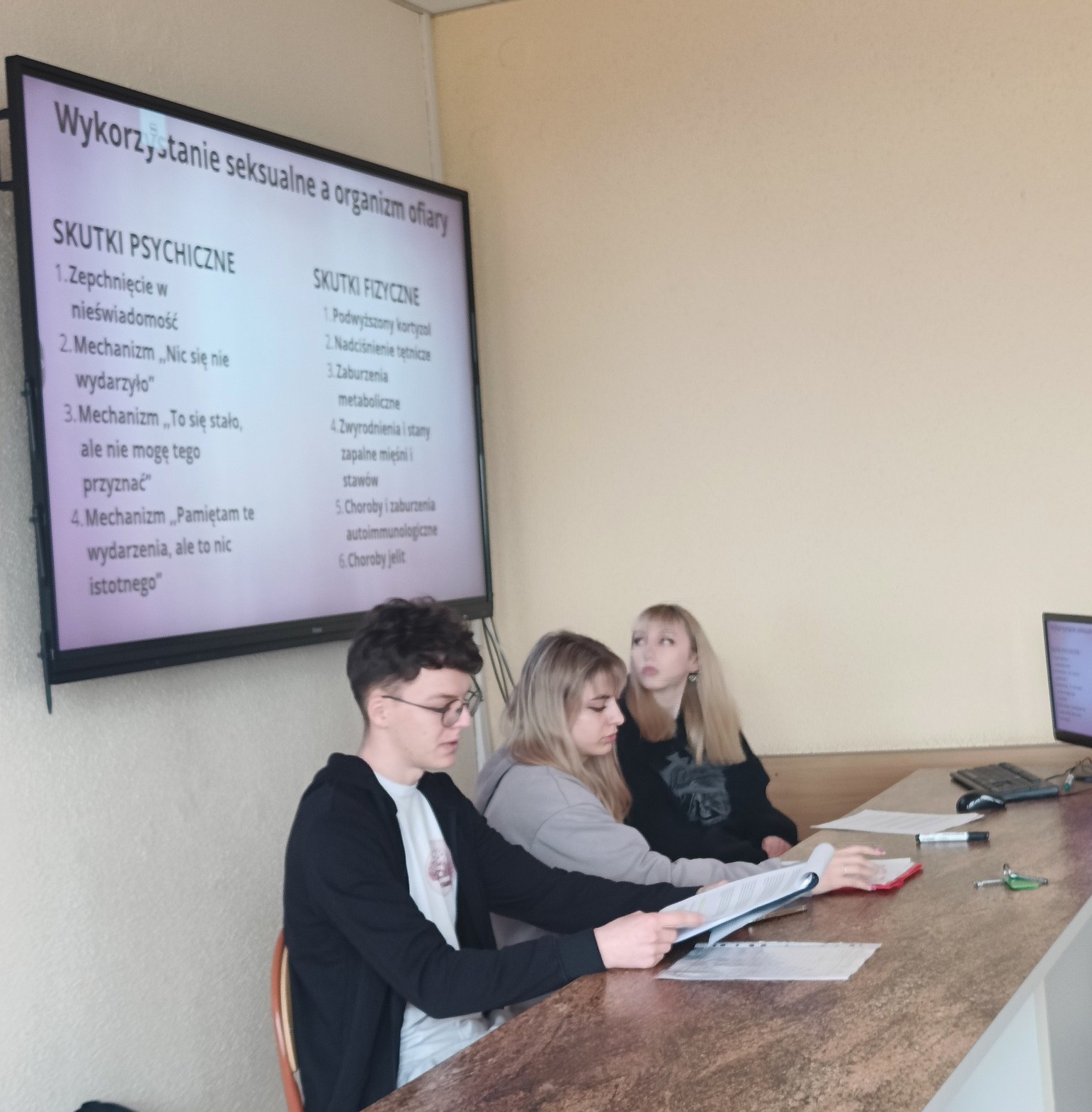 Read more about the article „Krok w świadomość”