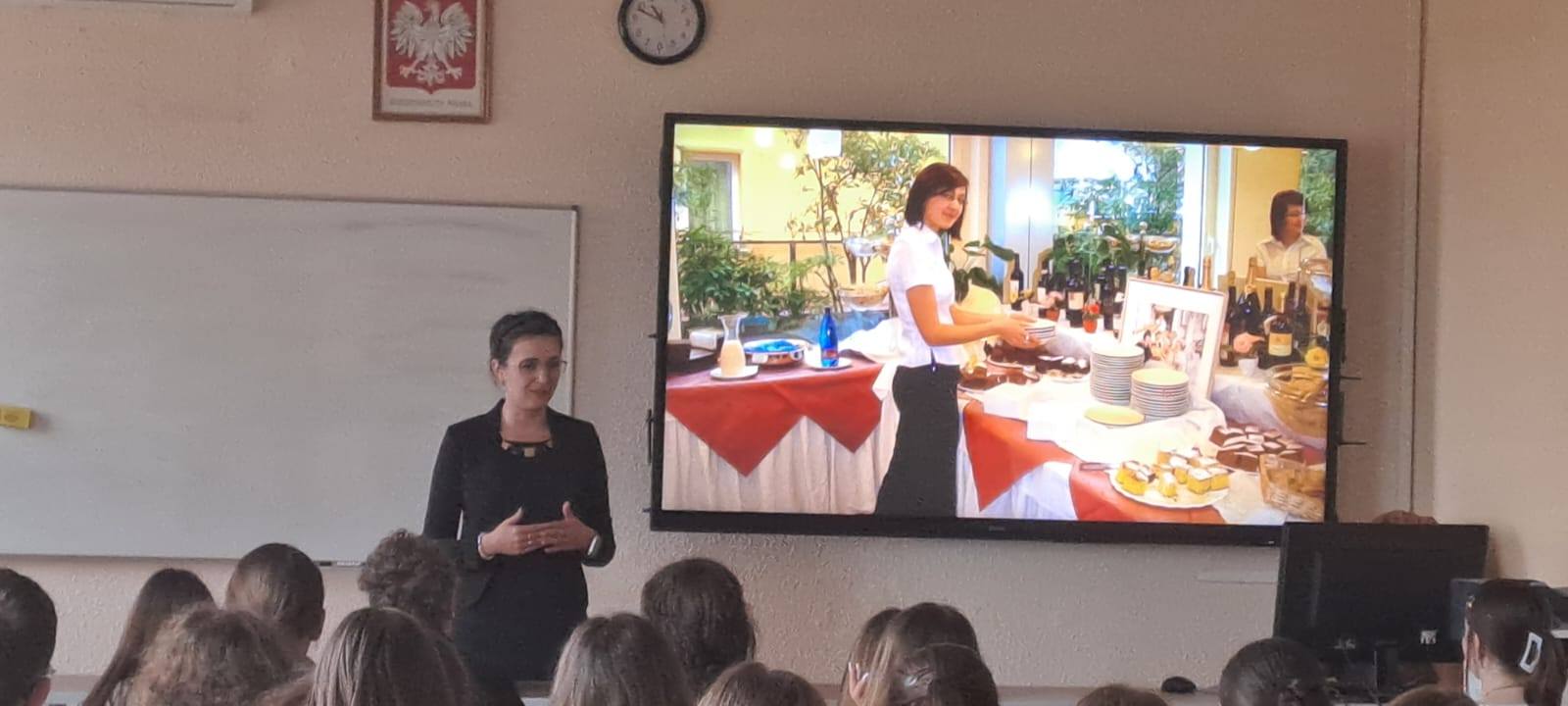 Read more about the article Spotkanie z p. Aldoną Niedźwiedzką