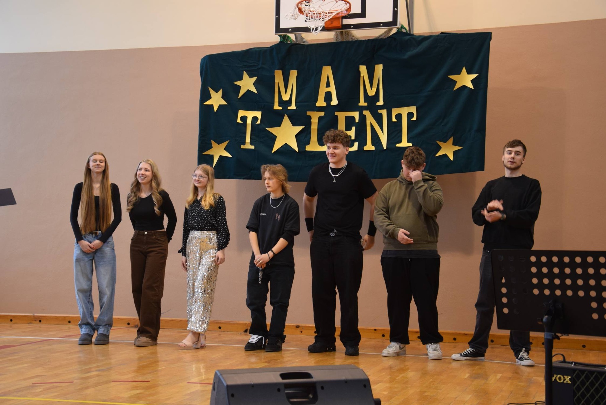 Read more about the article Szkolne Mam Talent – było się czym zachwycać!