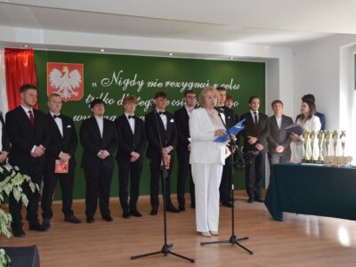 Pożegnanie maturzystów